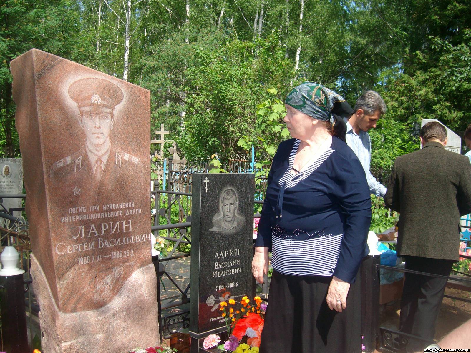 Памятник Сергею Супоневу